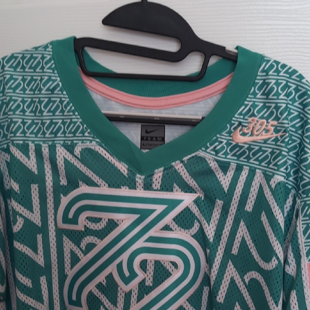 Miami Dolphins 1972 Nike Turquoise and Pink Patterned Jersey NWT Women's Size XL